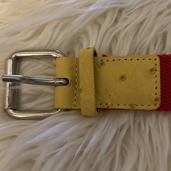 Club Monaco Woman’s Belt. Size 6/M Red and Yellow - Picture 3 of 6